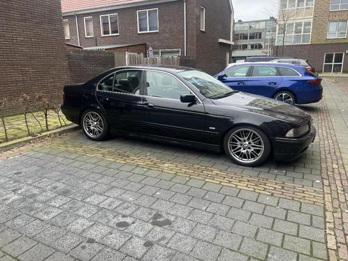 BMW 5-Serie 3.0 I 530 AUT 2000 Zwart, Auto's, BMW, Particulier, 5-Serie, ABS, Airbags, Airconditioning, Alarm, Boordcomputer, Centrale vergrendeling