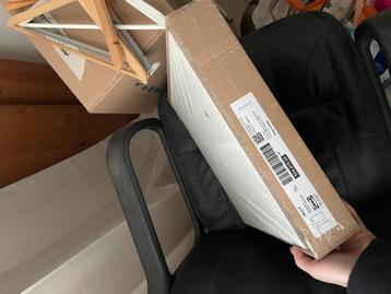 Witte Ikea billy kast 40x39x236 nieuw in doos - afbeelding 4 Witte Ikea billy kast 40x39x236 nieuw in doos - afbeelding 4