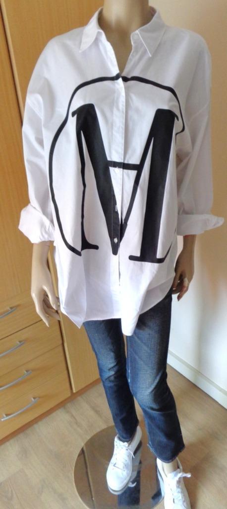 MARC AUREL witte blouse met 2 zwarte letters maat 42, Kleding | Dames, Blouses en Tunieken, Gedragen, Maat 42/44 (L), Wit, Verzenden