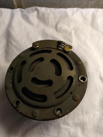 Claxon / horn 24 Volt, o.a. Ford MUTT M151, Jeep/Truck