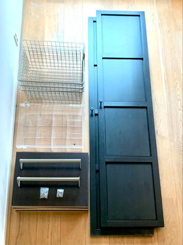 IKEA Pax kledingkast 100x58x238 cm - Bergsbo deuren - afbeelding 4 IKEA Pax kledingkast 100x58x238 cm - Bergsbo deuren - afbeelding 4