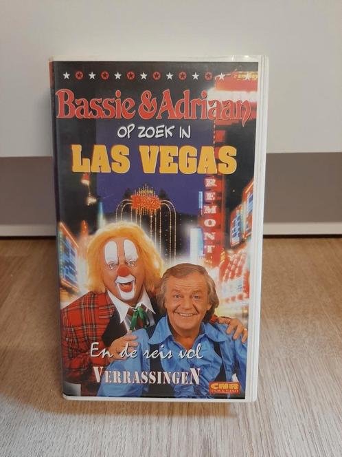 Bassie en Adriaan op zoek in las vegas VHS VIDEOBAND, Cd's en Dvd's, VHS | Kinderen en Jeugd, Kinderprogramma's en -films, Alle leeftijden