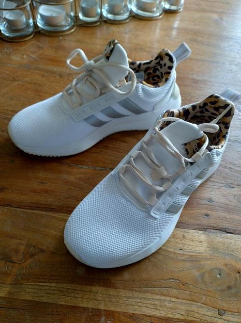 adidas dames sneaker maat 38, Kleding | Dames, Schoenen, Nieuw, Sneakers of Gympen, Wit, Ophalen of Verzenden