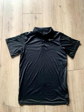 Nike sport-shirt maat M  kleur zwart