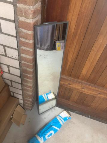 Pax ikea uitschuifbare spiegel - afbeelding 1 Pax ikea uitschuifbare spiegel - afbeelding 1