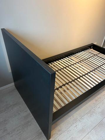 Ikea bed malm zwart 90x200 - afbeelding 2 Ikea bed malm zwart 90x200 - afbeelding 2