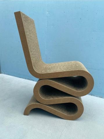 frank Gehry wiggle chair vitra