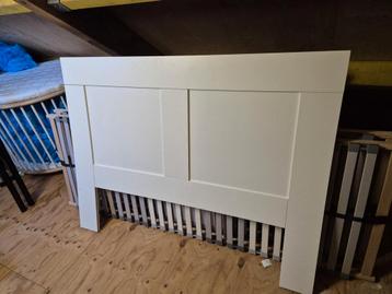 Ikea bedframe 140x200cm met opbergruimte - afbeelding 2 Ikea bedframe 140x200cm met opbergruimte - afbeelding 2