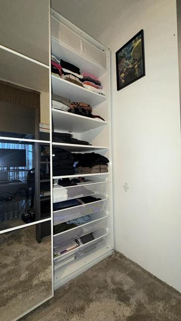 IKEA Pax kledingkast met schuifdeuren - afbeelding 3 IKEA Pax kledingkast met schuifdeuren - afbeelding 3