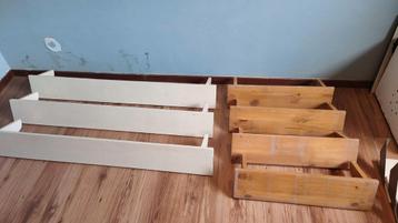 Diverse houten planken. Los, per stapel of alles in 1x.