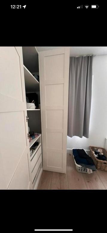 IKEA PAX hoek aanbouwdeel met 4 planken en 6 laden in wit - afbeelding 2 IKEA PAX hoek aanbouwdeel met 4 planken en 6 laden in wit - afbeelding 2