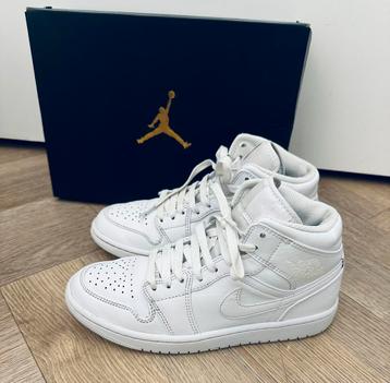 Nike air Jordan midi amper gedragen net als nieuw maat 40