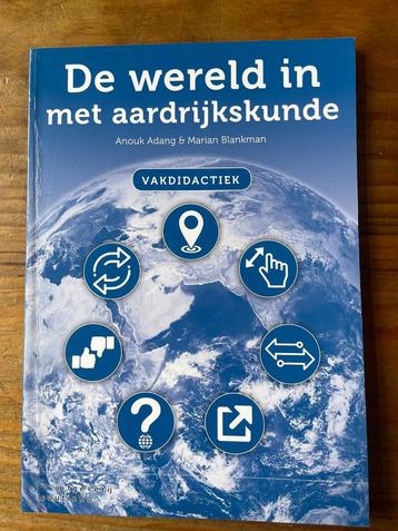 Boeken eerstejaars Pabo- De wereld in met aardrijkskunde