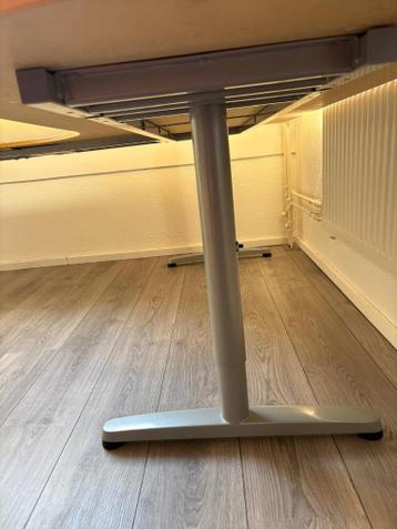 hoekbureau ikea kleur beuken - afbeelding 14 hoekbureau ikea kleur beuken - afbeelding 14
