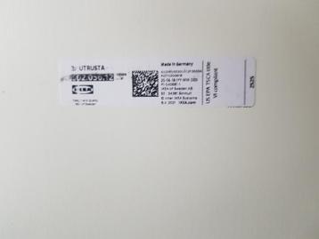 2X utrasta Ikea planken met dragertjes/steuntjes. - afbeelding 4 2X utrasta Ikea planken met dragertjes/steuntjes. - afbeelding 4