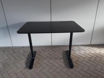 IKEA Bekant Bureau 120x80cm - afbeelding 1 IKEA Bekant Bureau 120x80cm - afbeelding 1