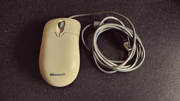 Vintage Microsoft USB Optical Mouse - 90's
