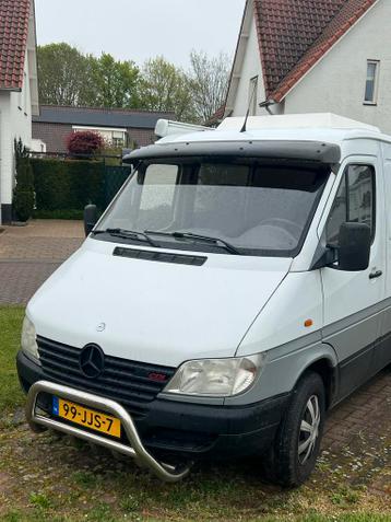 Mercedes-Benz Mercedes 2000 Wit Camper/Cross