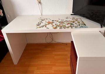Ikea MALM Bureau met uittrekbaar blad, wit, 151x65 cm - afbeelding 2 Ikea MALM Bureau met uittrekbaar blad, wit, 151x65 cm - afbeelding 2