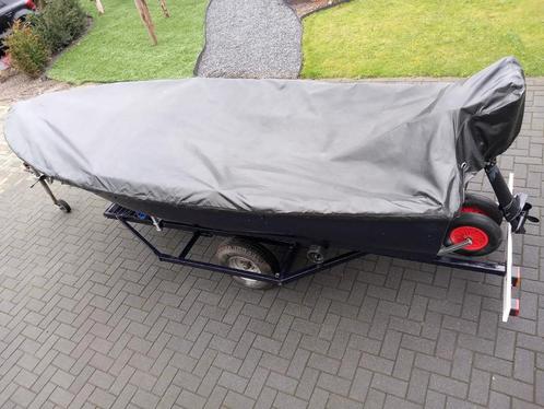 boot/sloep met aanhanger en motor, Watersport en Boten, Sloepen, Zo goed als nieuw, Tot 10 pk, 3 tot 6 meter, Buitenboordmotor