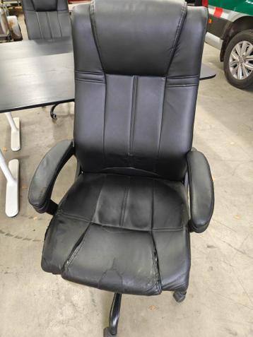 2x Ikea Bekant Bureau 160x80 + 2 bureaustoelen - afbeelding 4 2x Ikea Bekant Bureau 160x80 + 2 bureaustoelen - afbeelding 4