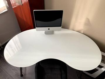 IKEA Galant bureau tafel glas wit design - afbeelding 1 IKEA Galant bureau tafel glas wit design - afbeelding 1