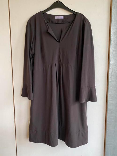 Bruine tuniek jurk Chloe van LaDress maat XXS, Kleding | Dames, Jurken, Zo goed als nieuw, Maat 34 (XS) of kleiner, Bruin, Boven de knie
