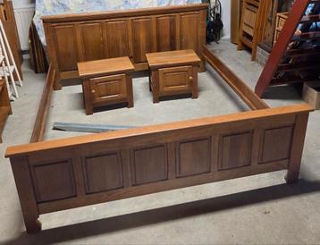 Oisterwijk houten tweepersoons bedframe 180 cm - afbeelding 1 Oisterwijk houten tweepersoons bedframe 180 cm - afbeelding 1