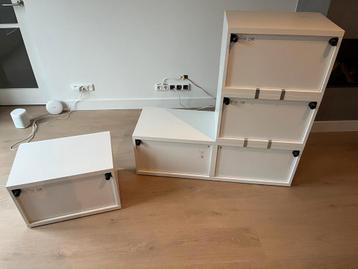 Ikea Besta kast combinatie met lades en deuren - afbeelding 5 Ikea Besta kast combinatie met lades en deuren - afbeelding 5
