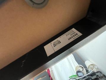 Ikea bekant bureau - verstelbare poten - afbeelding 5 Ikea bekant bureau - verstelbare poten - afbeelding 5