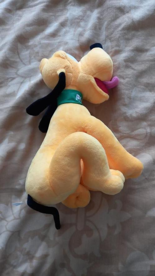 Pluto knuffel -- Disney, Verzamelen, Disney, Zo goed als nieuw, Knuffel, Goofy of Pluto, Ophalen of Verzenden