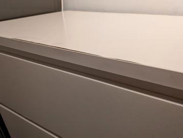 Malm kast met 6 laden - waterschade - afbeelding 2 Malm kast met 6 laden - waterschade - afbeelding 2