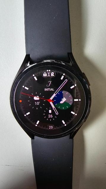 Samsung Galaxy Watch 4 (iets beschadigd aan de bovenrand)