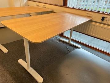2 bureaus IKEA Bekant - afbeelding 6 2 bureaus IKEA Bekant - afbeelding 6