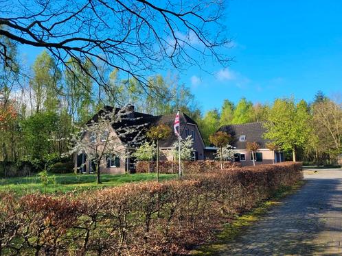 Tijdelijke huur woning Emmen woonruimte 4 kamers Drenthe, Huizen en Kamers, Kamers te huur