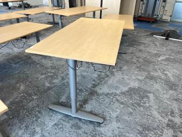 Elektrisch Kinnarps Bureau160x80xH62-85cm met kabelgoot,24st - afbeelding 6 Elektrisch Kinnarps Bureau160x80xH62-85cm met kabelgoot,24st - afbeelding 6