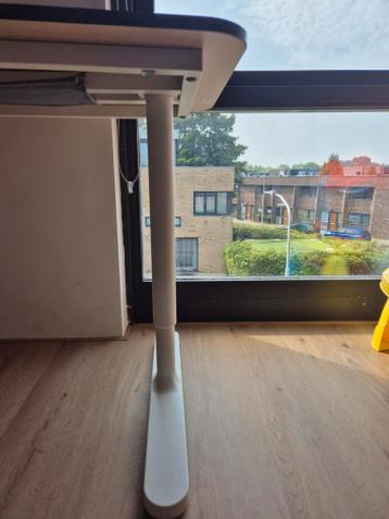Ikea Bekant hoekbureau links 160 x 110 - afbeelding 5 Ikea Bekant hoekbureau links 160 x 110 - afbeelding 5