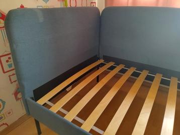 Blauw eenpersoons bedframe Ikea met lattenbodem - afbeelding 3 Blauw eenpersoons bedframe Ikea met lattenbodem - afbeelding 3