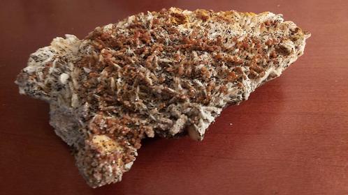 HM5 Groot st Vanadeniet, Bariet Mibladen Marokko verzameling, Verzamelen, Mineralen en Fossielen, Mineraal, Ophalen of Verzenden