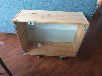 Ikea Ivar vitrinekast - afbeelding 1 Ikea Ivar vitrinekast - afbeelding 1