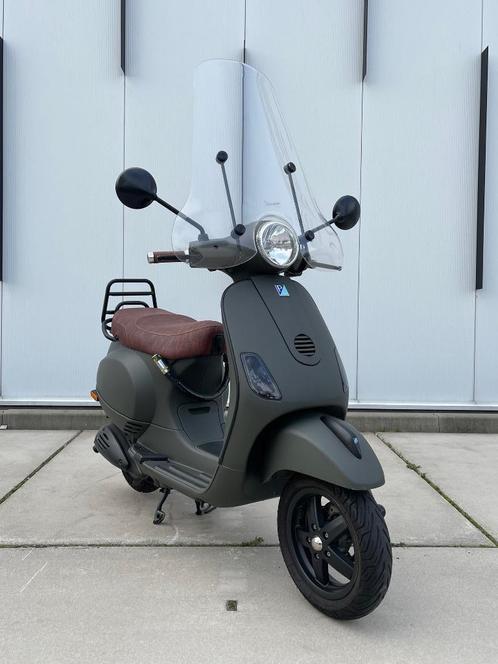 Vespa LX 2t 2008 25km, Fietsen en Brommers, Scooters | Vespa, Gebruikt, Vespa LX, Maximaal 25 km/u, Benzine, Ophalen