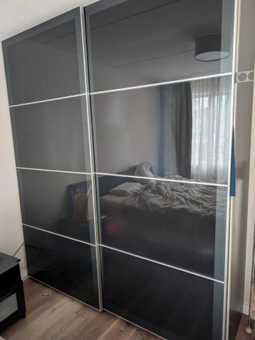Grote, Luxe IKEA PAX Kast met Schuifdeuren laatste kans 150 - afbeelding 1 Grote, Luxe IKEA PAX Kast met Schuifdeuren laatste kans 150 - afbeelding 1