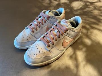 Nike Dunk Low ''Fossil Rose'' Mt. 43