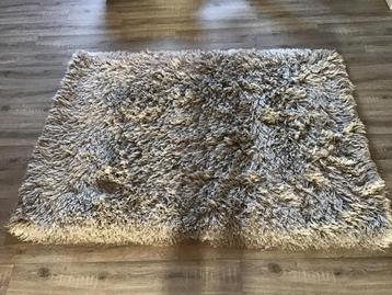 Mooi hoogpolig grijs met glinster tapijt, 120cm x 170cm,ZGAN