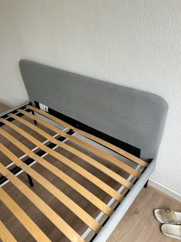 Ikea Bedframe 160x200cm - Tweepersoonsbed - afbeelding 3 Ikea Bedframe 160x200cm - Tweepersoonsbed - afbeelding 3