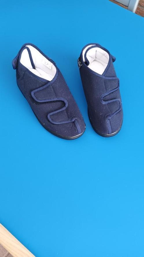 Sloffen pantoffels verbandschoenen maat 41 merk Promed Sani, Kleding | Dames, Schoenen, Zo goed als nieuw, Pantoffels of Sloffen