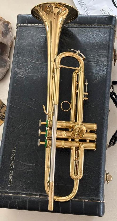 Selmer USA (Bach fabriek) bes trompet met originele koffer, Muziek en Instrumenten, Blaasinstrumenten | Trompetten, Gebruikt, Bes-trompet