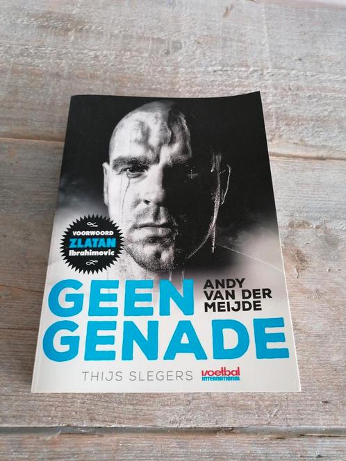 Thijs Slegers - Geen genade, Boeken, Biografieën, Zo goed als nieuw, Ophalen of Verzenden