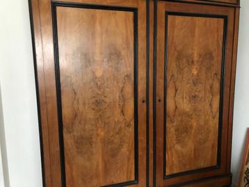 Grote, antieke, bijzondere kledingkast izgst - afbeelding 4 Grote, antieke, bijzondere kledingkast izgst - afbeelding 4