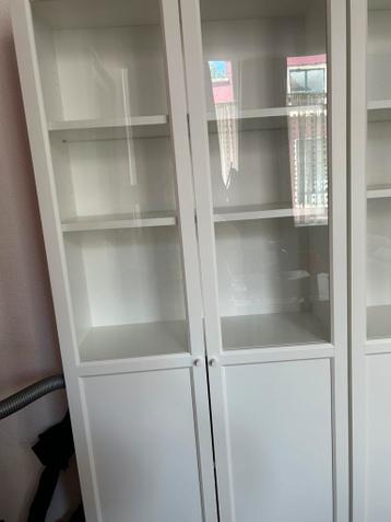 Billy/oxberg boekenkast ikea 80x41x202 cm - afbeelding 1 Billy/oxberg boekenkast ikea 80x41x202 cm - afbeelding 1